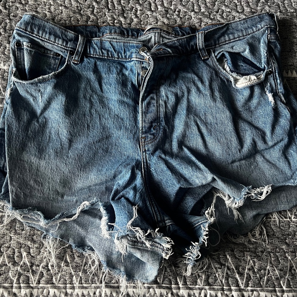 Abercrombie shorts